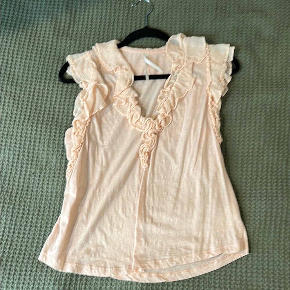 Anthropologie Cream Flutter Sleeve Ruffled Blouse